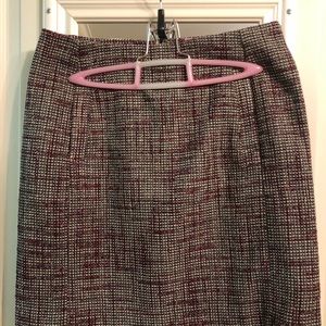 Tweed skirt
